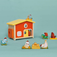 Janod Drewniany domek Farma Mój pierwszy kurnik 18 m+