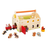 Janod Drewniana farma z otwieranym dachem i figurkami 2+