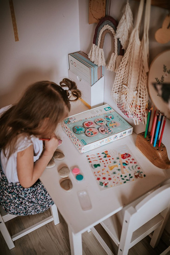 Janod Zestaw kreatywny Kamienie do ozdabiania 6+