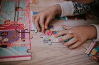 Janod Puzzle w walizce Akademia tańca 100 elementów 6+ Made in France