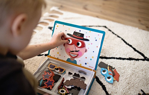 Janod Magnetyczna układanka Śmieszne buzie Chłopiec Magnetibook