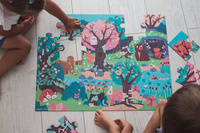 Janod Świecące puzzle z mini-lampką UV Las 24 elementy 3+ 