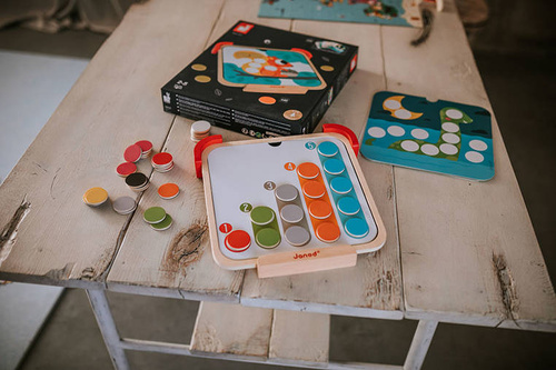 Janod Układanka drewniana magnetyczna z tablicą Uczę się kolorów