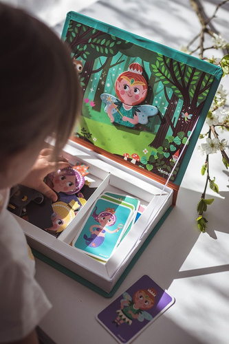 Janod Magnetyczna układanka Świat baśni Magnetibook 3-8 lat