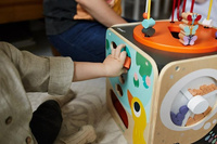 Janod Wielofunkcyjna kostka edukacyjna z pętlą duża