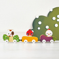 Janod Magnetyczne drewaniane pojazdy ze zwierzątkami gospodarskimi Farma 18 m+